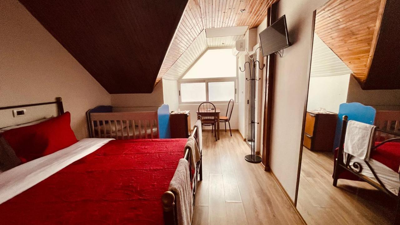 Hotel Drinos Тирана Экстерьер фото