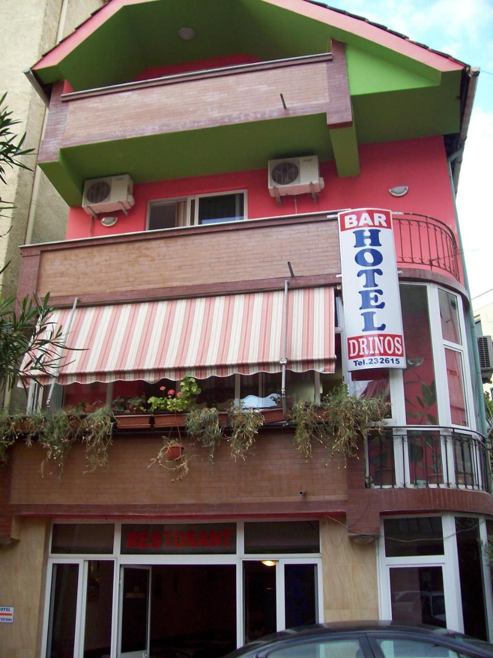 Hotel Drinos Тирана Экстерьер фото